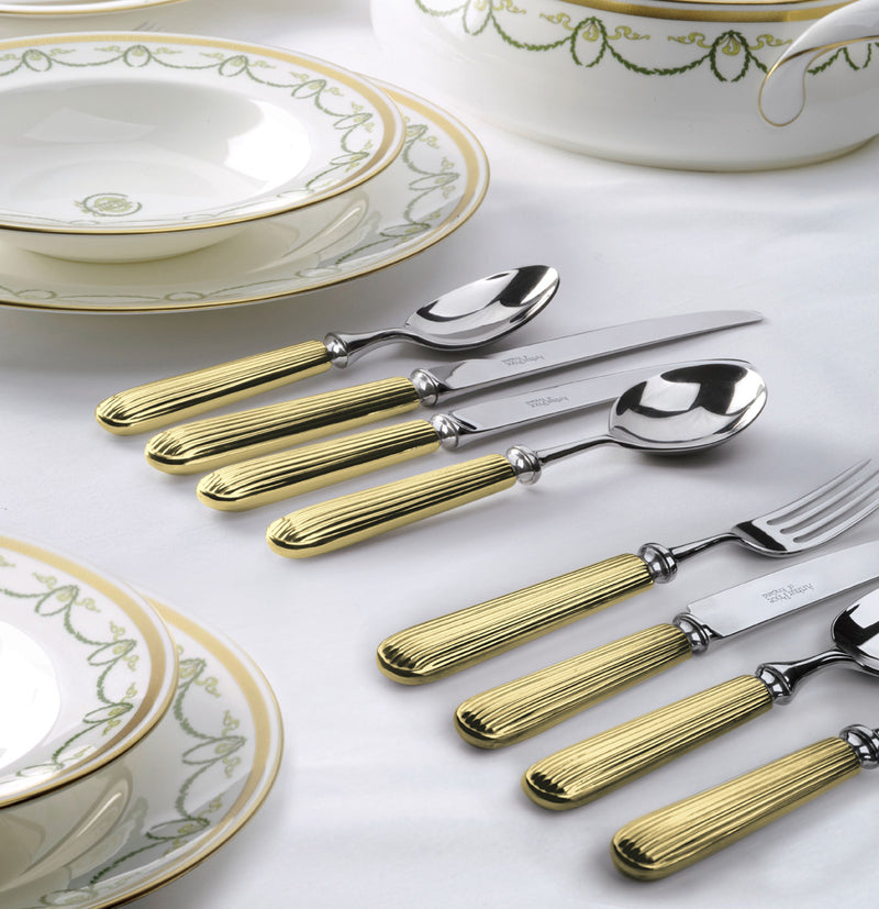 Titanic Luxury 84 Piece Set Canteen