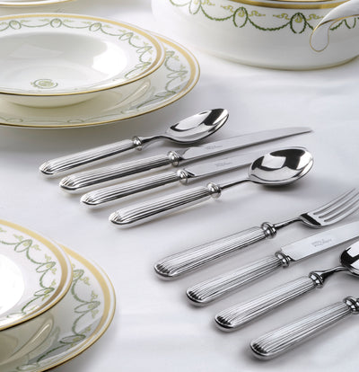 Titanic Luxury 124 Piece Set Canteen